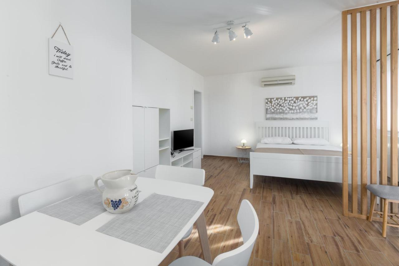 Apartmani Martincic Novigrad Istria Dış mekan fotoğraf